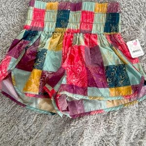 Free‎ people movement shorts in small size